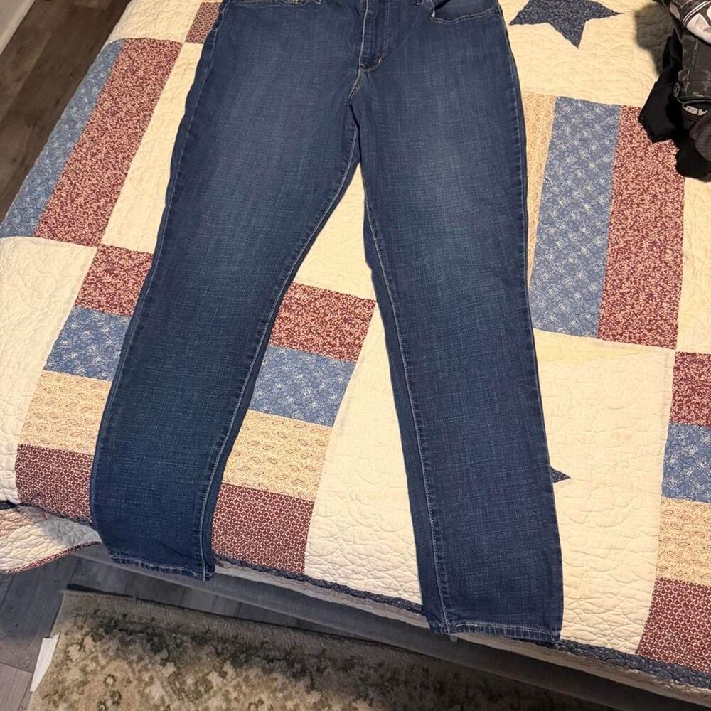 Levi-s Women's Navy and Blue Jeans